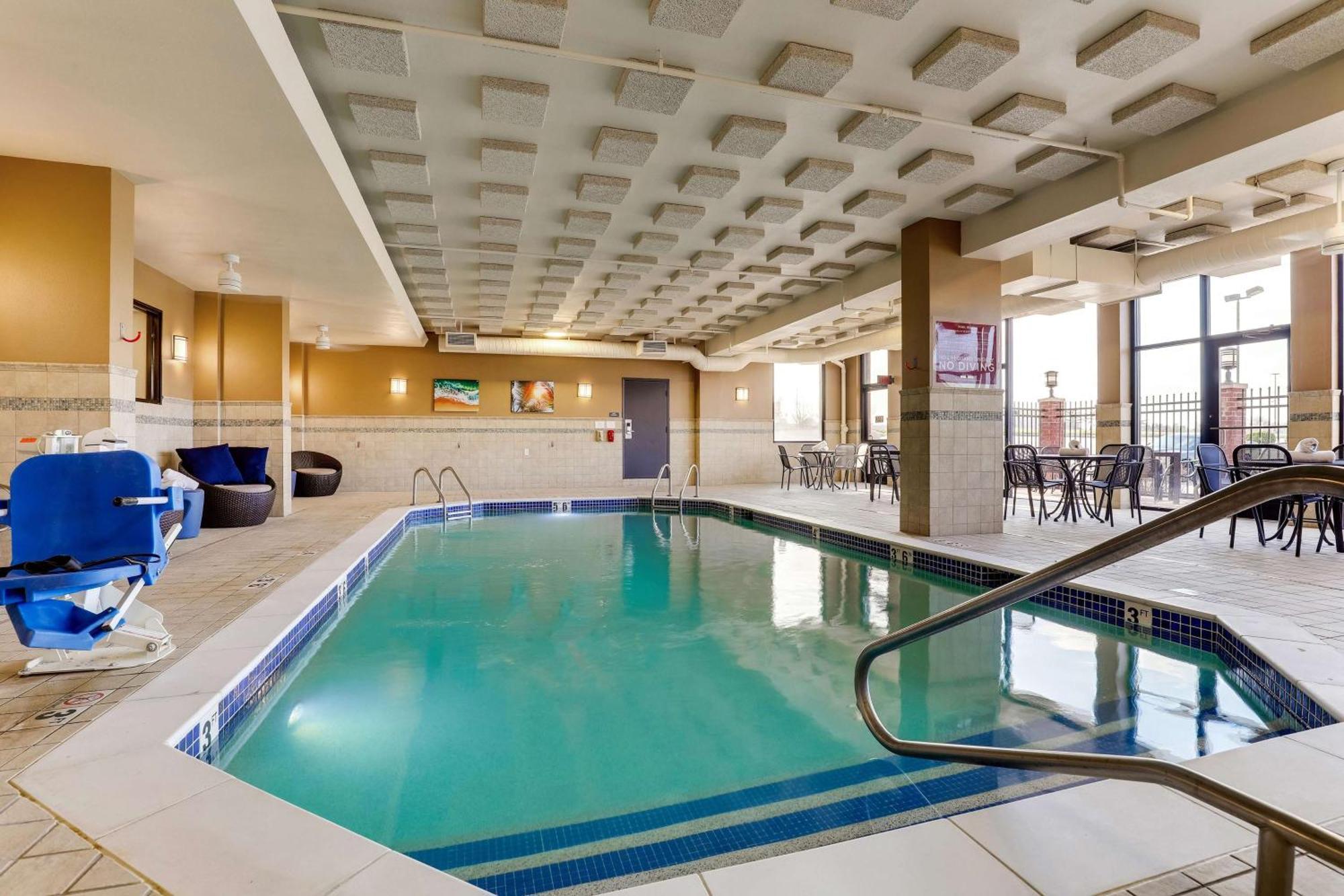 Drury Inn & Suites St. Louis St. Peters Saint Peters Zewnętrze zdjęcie